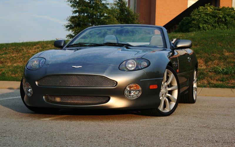  Aston Martin DB7 Volante 