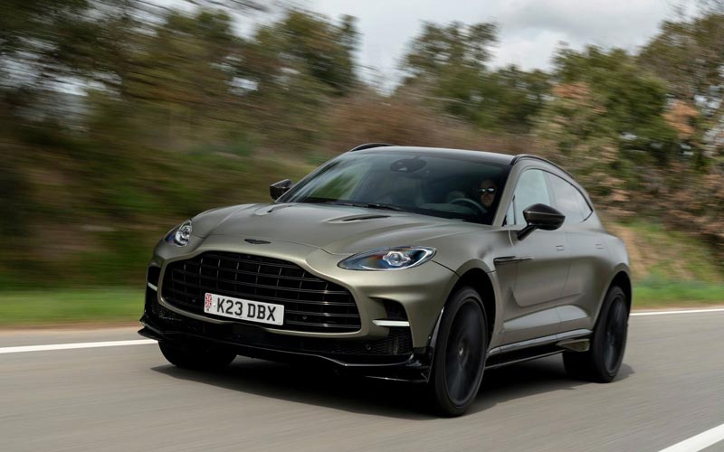  Aston Martin DBX707 