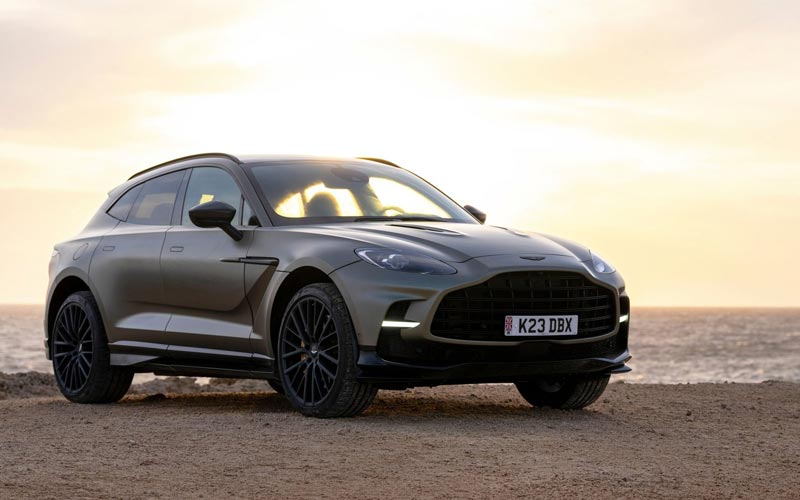  Aston Martin DBX707 