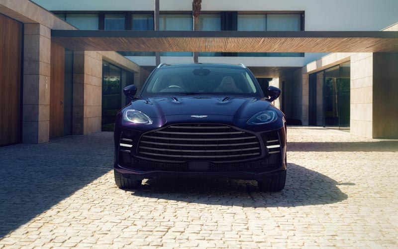 ���� Aston Martin DBX GT 