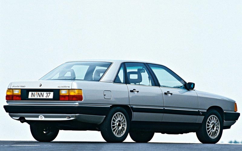  Audi 100  (1982-1988)