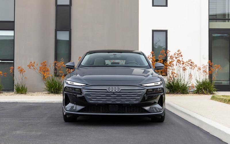 ���� Audi A6 e-tron 