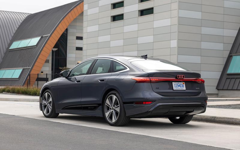 ���� Audi A6 e-tron 