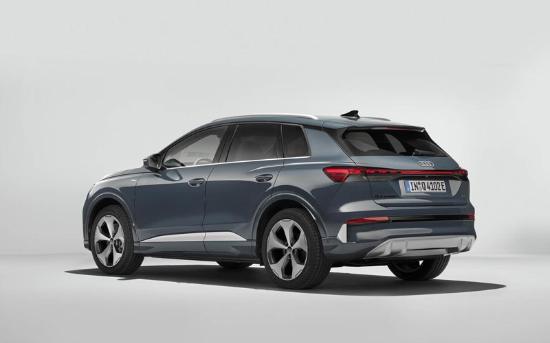 ���� Audi Q4 
