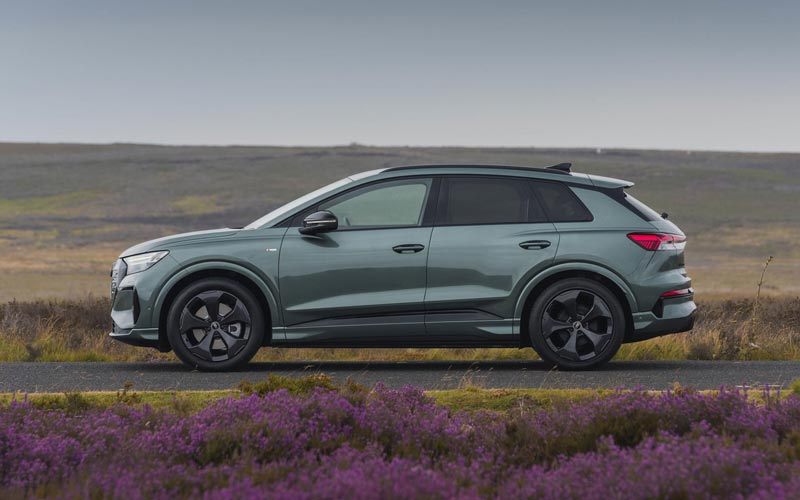 ���� Audi Q4 