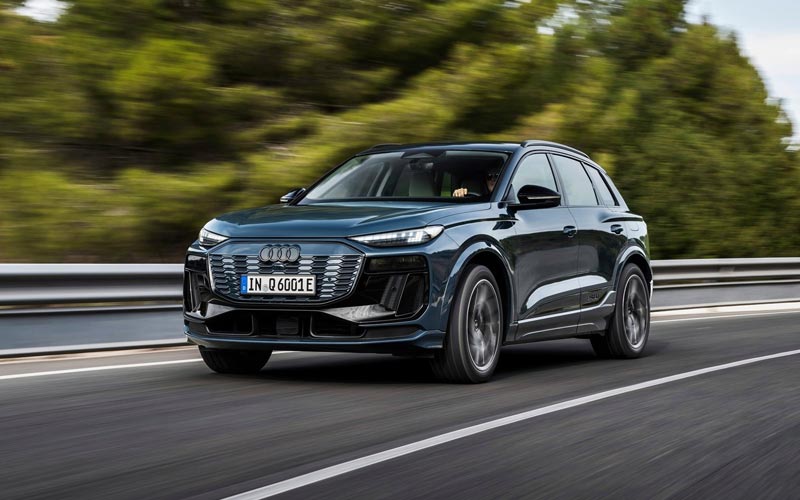  Audi Q6 e-tron 