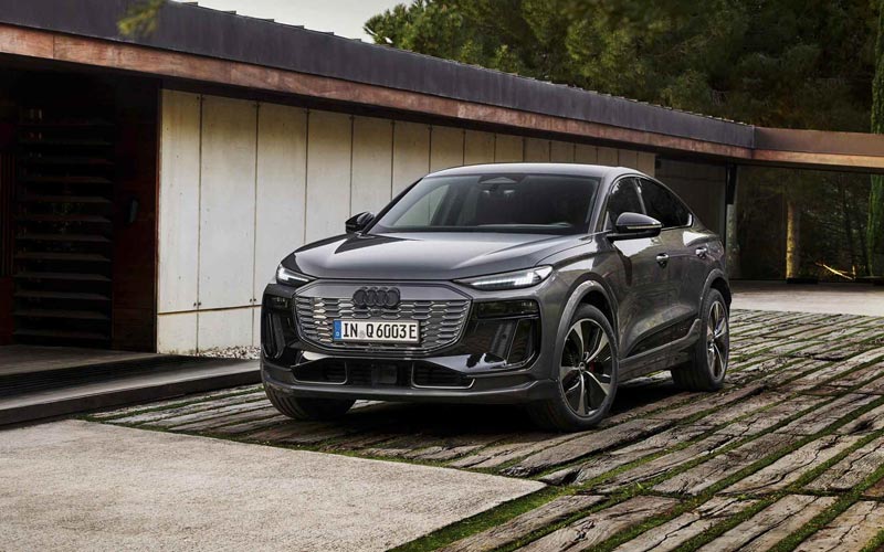  Audi Q6 Sportback e-tron 