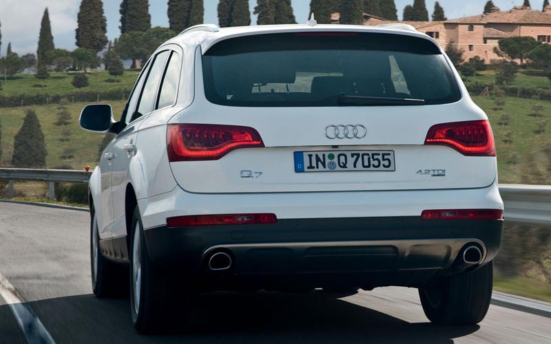  Audi Q7  (2009-2015)