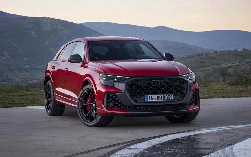  Audi RS Q8 