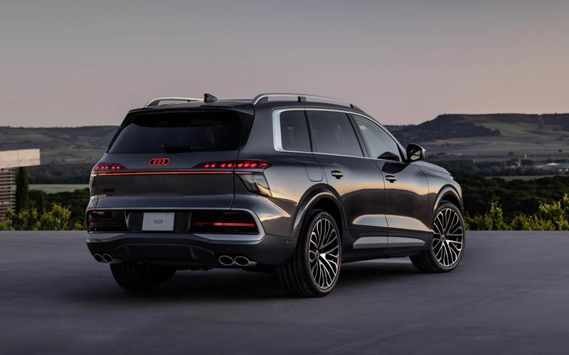 ���� Audi SQ9 