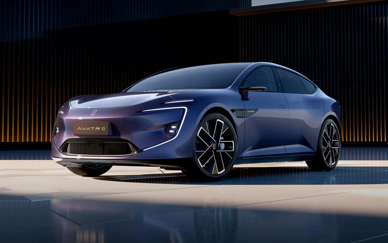 ���� Avatr 12 