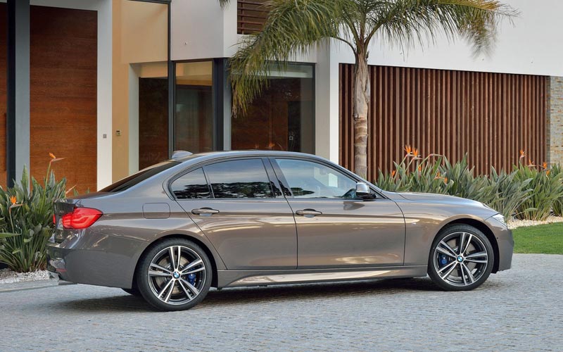  BMW 3-series  (2015-2018)