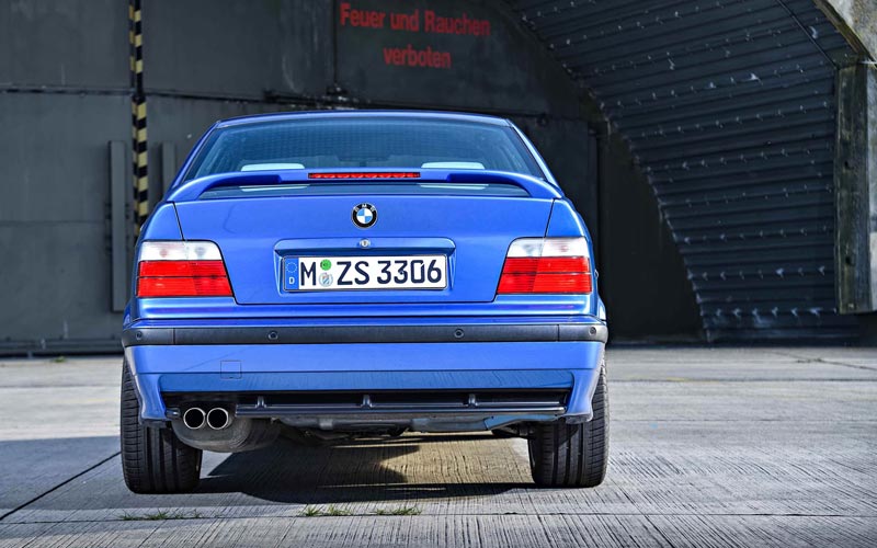  BMW M3  (1992-1999)