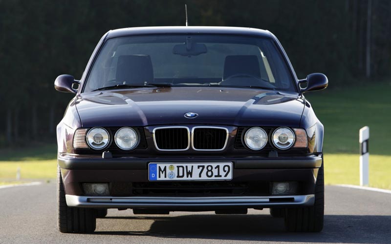  BMW M5  (1992-1996)