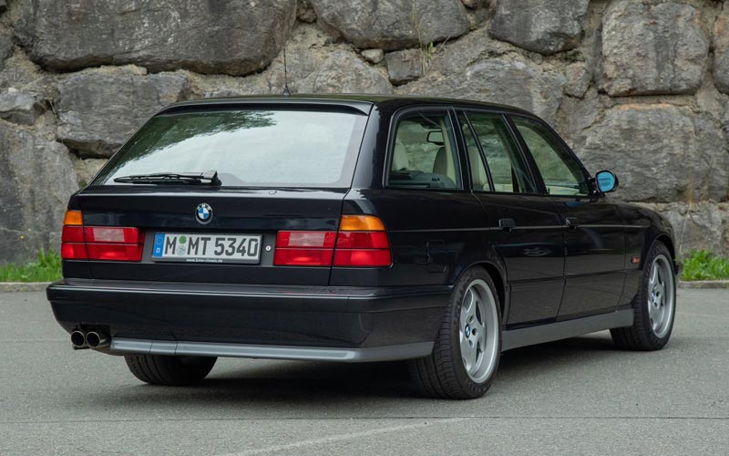  BMW M5 Touring  (1992-1996)