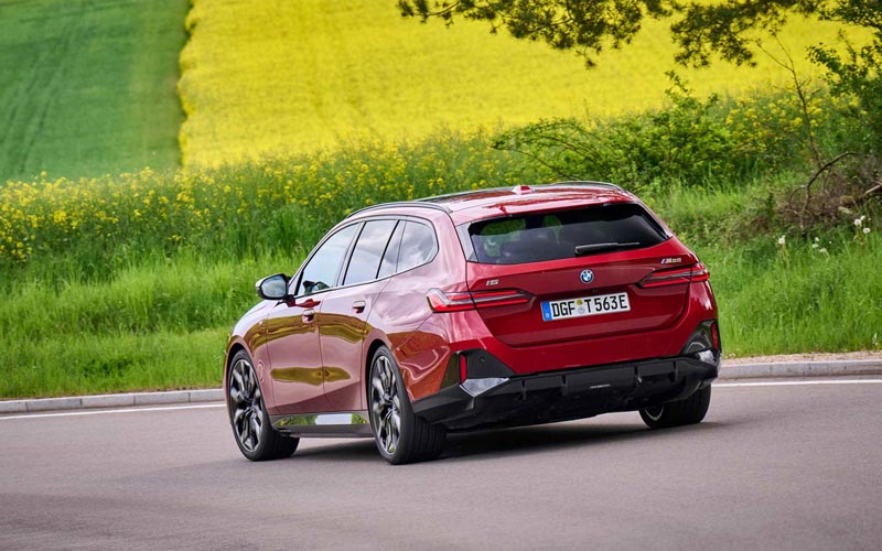  BMW i5 Touring M60 