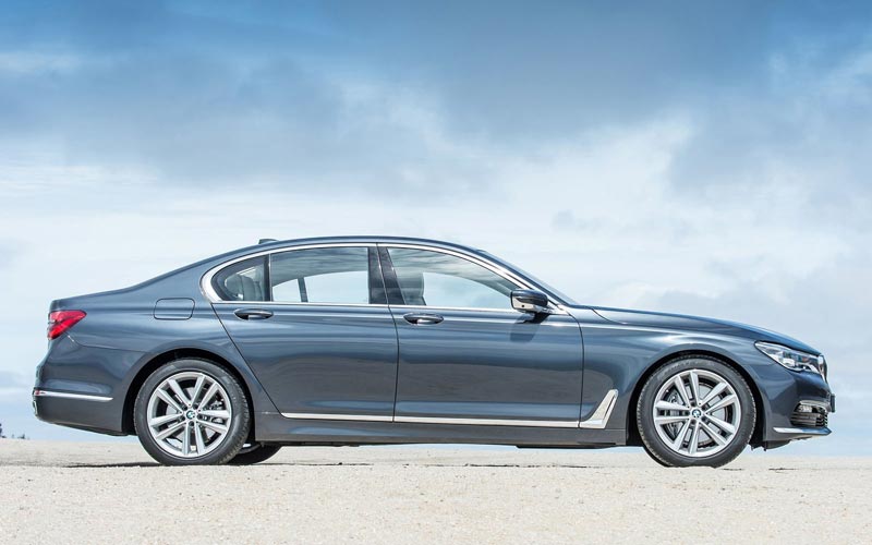  BMW 7-series  (2015-2019)