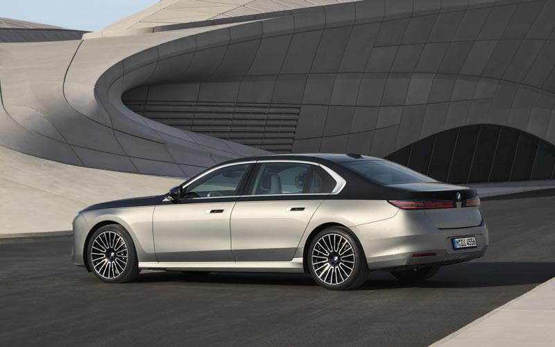 ���� BMW 7-series 