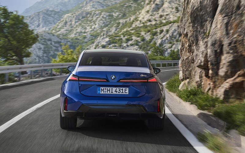 ���� BMW i3 