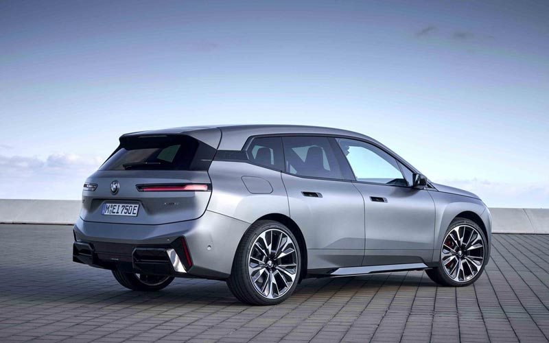  BMW iX 