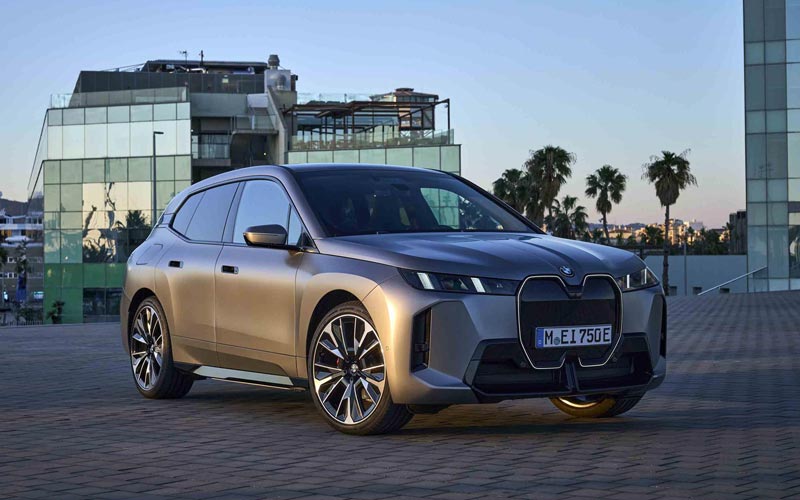  BMW iX 
