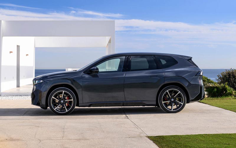 ���� BMW iX3 