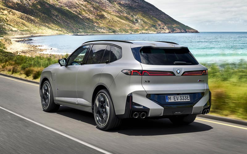 ���� BMW X5 M60e 