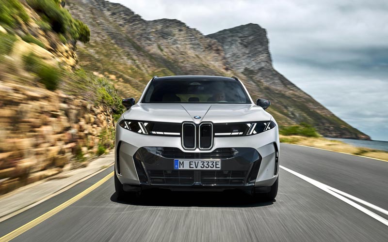 ���� BMW X5 M60e 