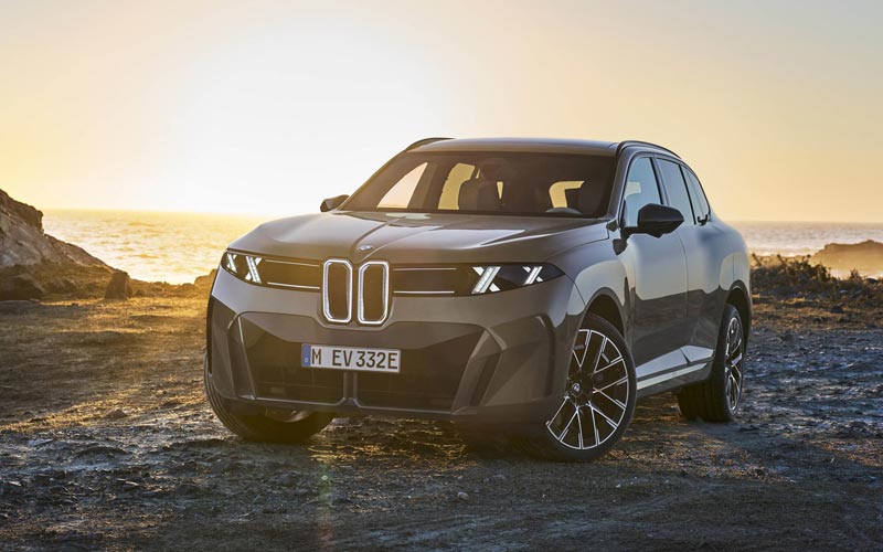 ���� BMW iX5 