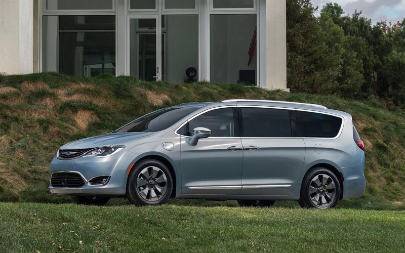  Chrysler Pacifica  (2016-2020)