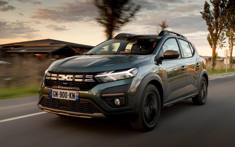 ���� Dacia Sandero Stepway  (2022-2025)