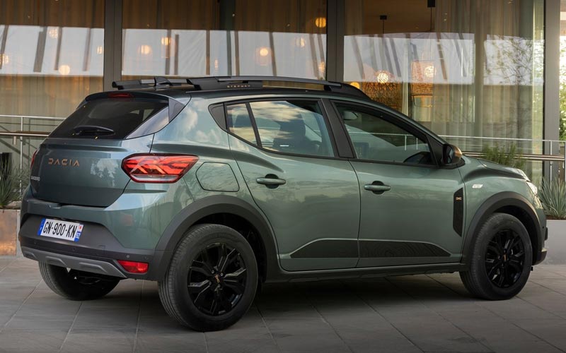 ���� Dacia Sandero Stepway  (2022-2025)