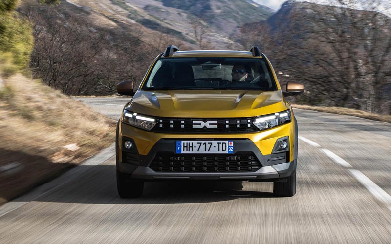 ���� Dacia Sandero Stepway 