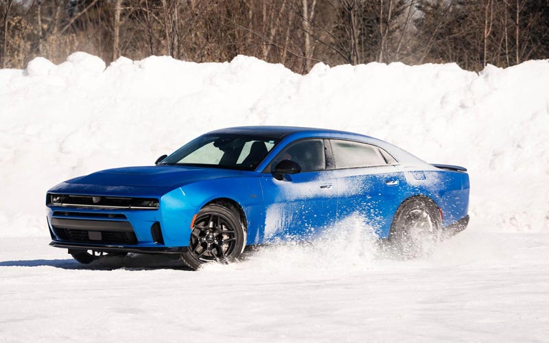 ���� Dodge Charger 5-Door 