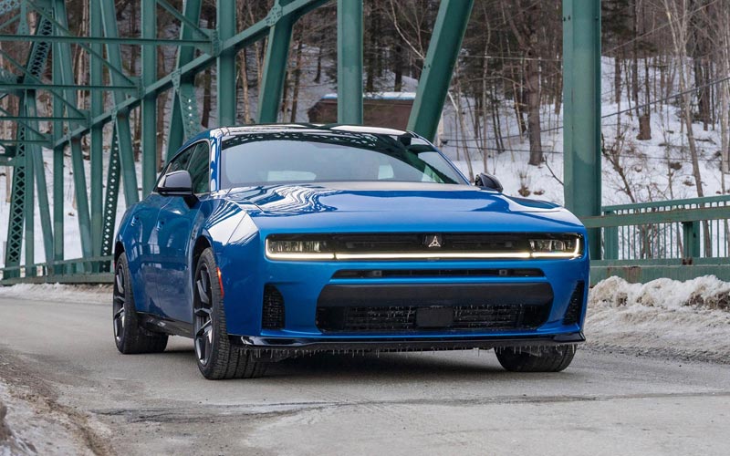 ���� Dodge Charger 5-Door 