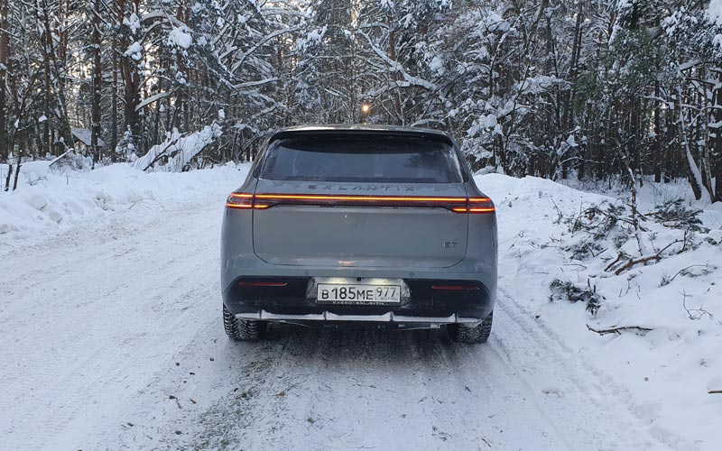 ���� Exeed Exlantix ET 