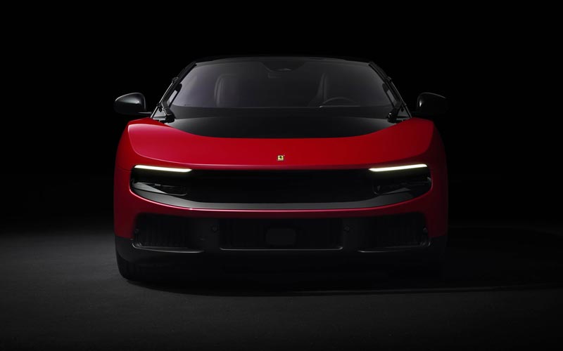 ���� Ferrari Luce 