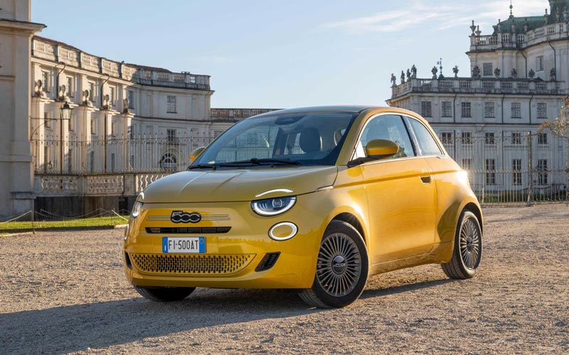 ���� FIAT 500 