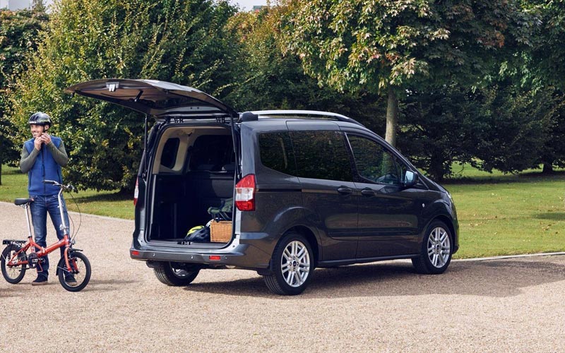  Ford Tourneo Courier  (2018-2023)