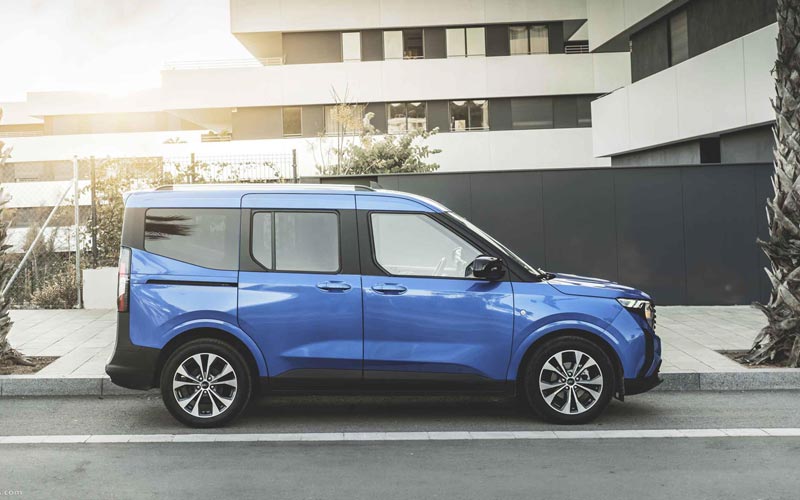  Ford Tourneo Courier 