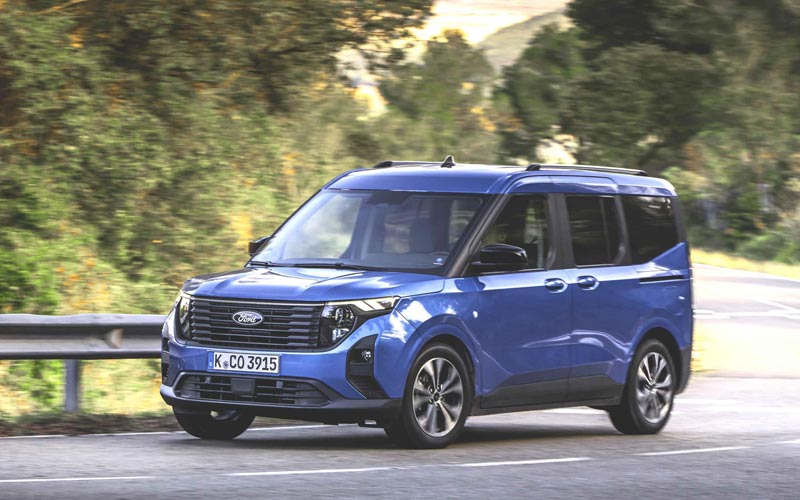  Ford Tourneo Courier 