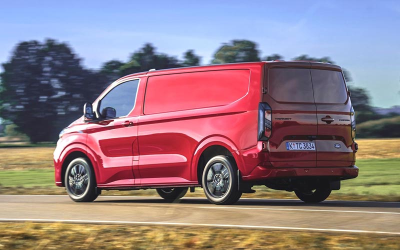  Ford Transit Custom 