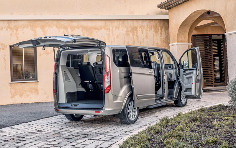  Ford Tourneo Custom LWB  (2017-2023)