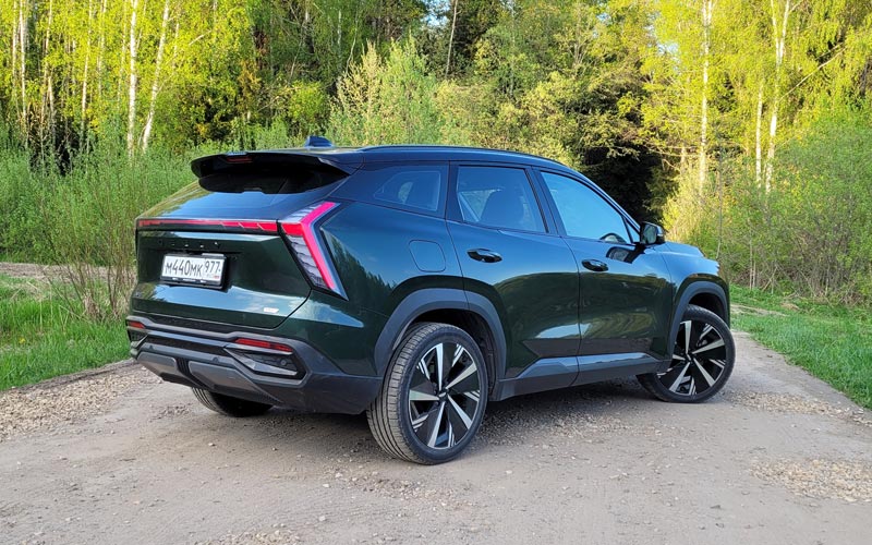 ���� Geely Atlas 