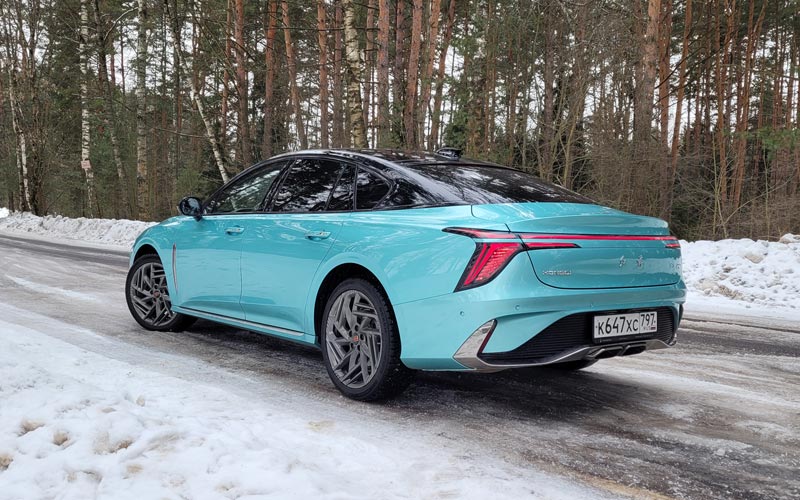 ���� Hongqi H6 