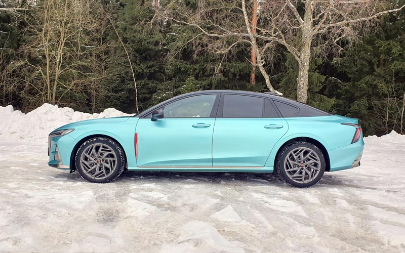 ���� Hongqi H6 