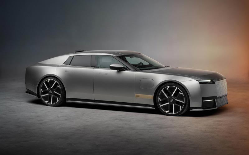 ���� Jaguar Type 01 