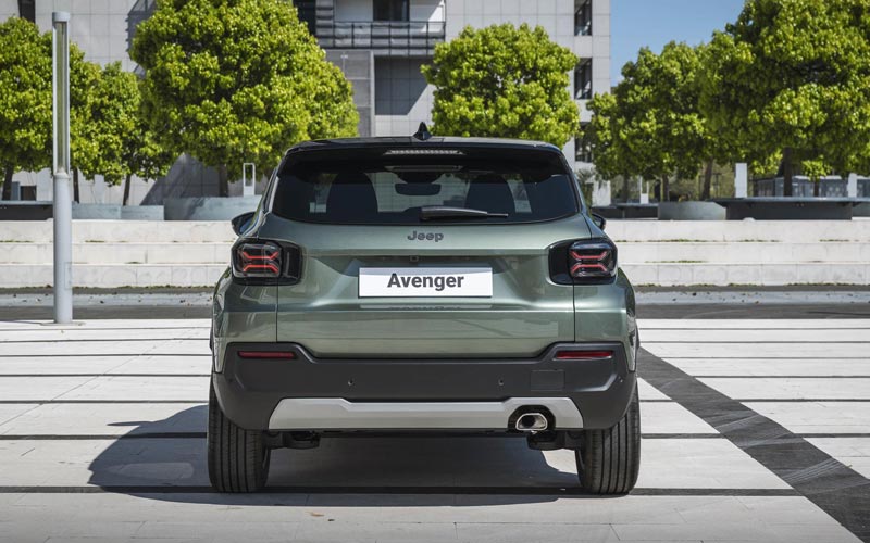 ���� Jeep Avenger 