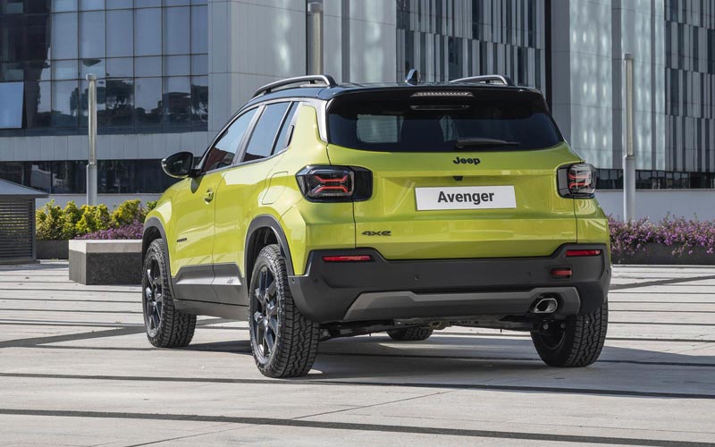 ���� Jeep Avenger 4xe 