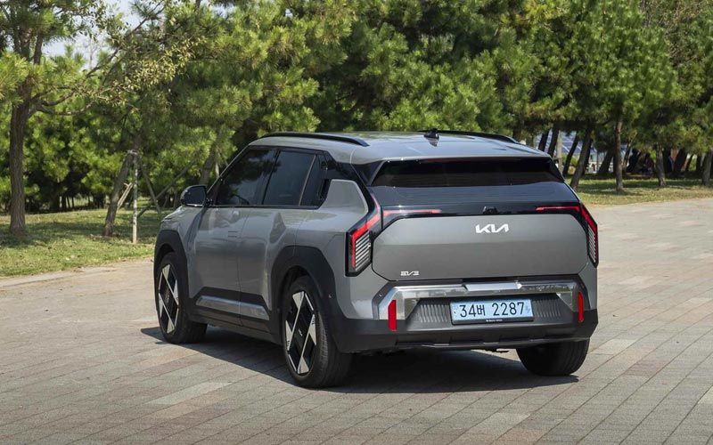  Kia EV3 